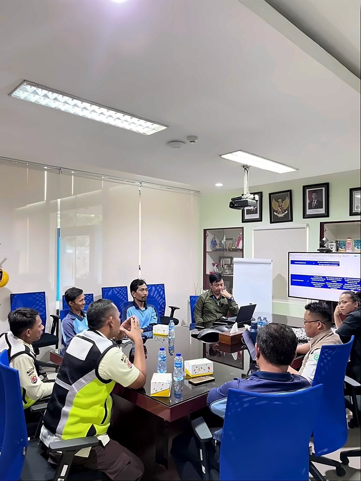 Discussion with the client's field team